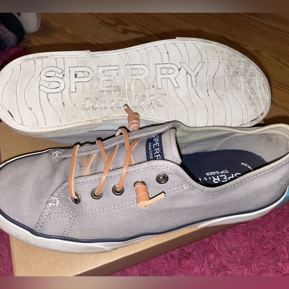 Sperry Women’s Grey Sneakers - Size 9.5 - Good Condition ✨ - Picture 3 of 6